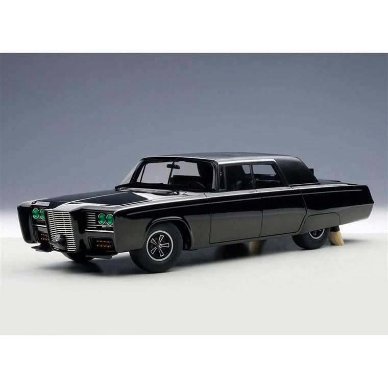 AUTOart 1/18 Diecast Model Car Featuring the Black Beauty Green Hornet from the Black TV Series